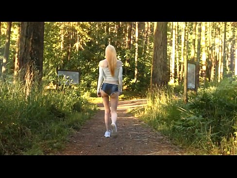 ❤️ Vacker kvinna rör sig långsamt, inte nakenvideo ❤️❌ Porno vk at sv.tukifporno.ru ️❤