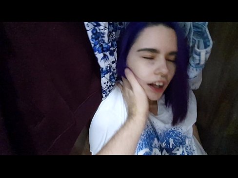 ❤️ Hittade min syster i garderoben och hjälpte henne att komma ❤️❌ Porno vk at sv.tukifporno.ru ️❤